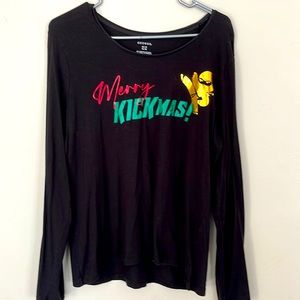 New! Merry KICKmas! Long sleeve tee Sz XL